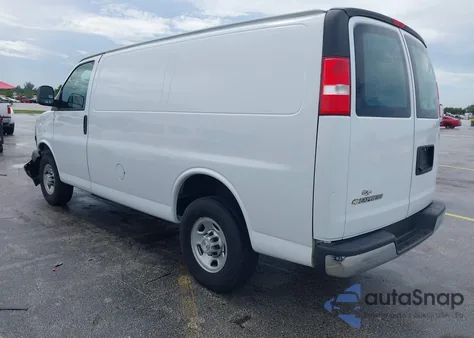 2021 Chevrolet Express Cargo Rwd 2500 Regular Wheelbase Wt z USA, uszkodzony, nr VIN 1GCWGAFP1M1244868
